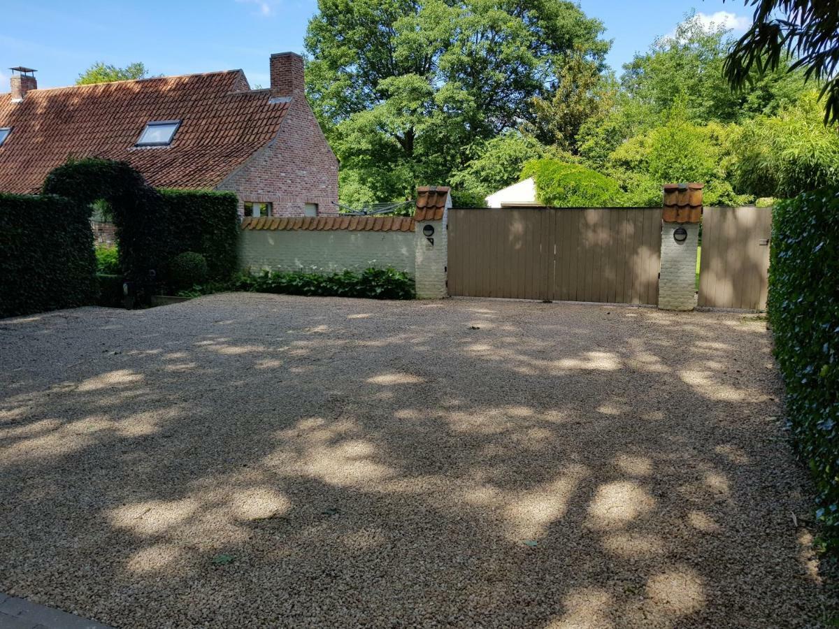 HertsbergeThe Two Oaks - Private Garden For Guests别墅 外观 照片